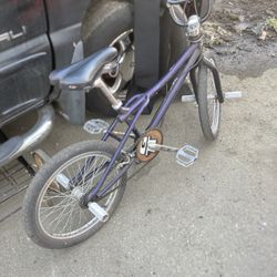 Gt Performer Pro. 90s 