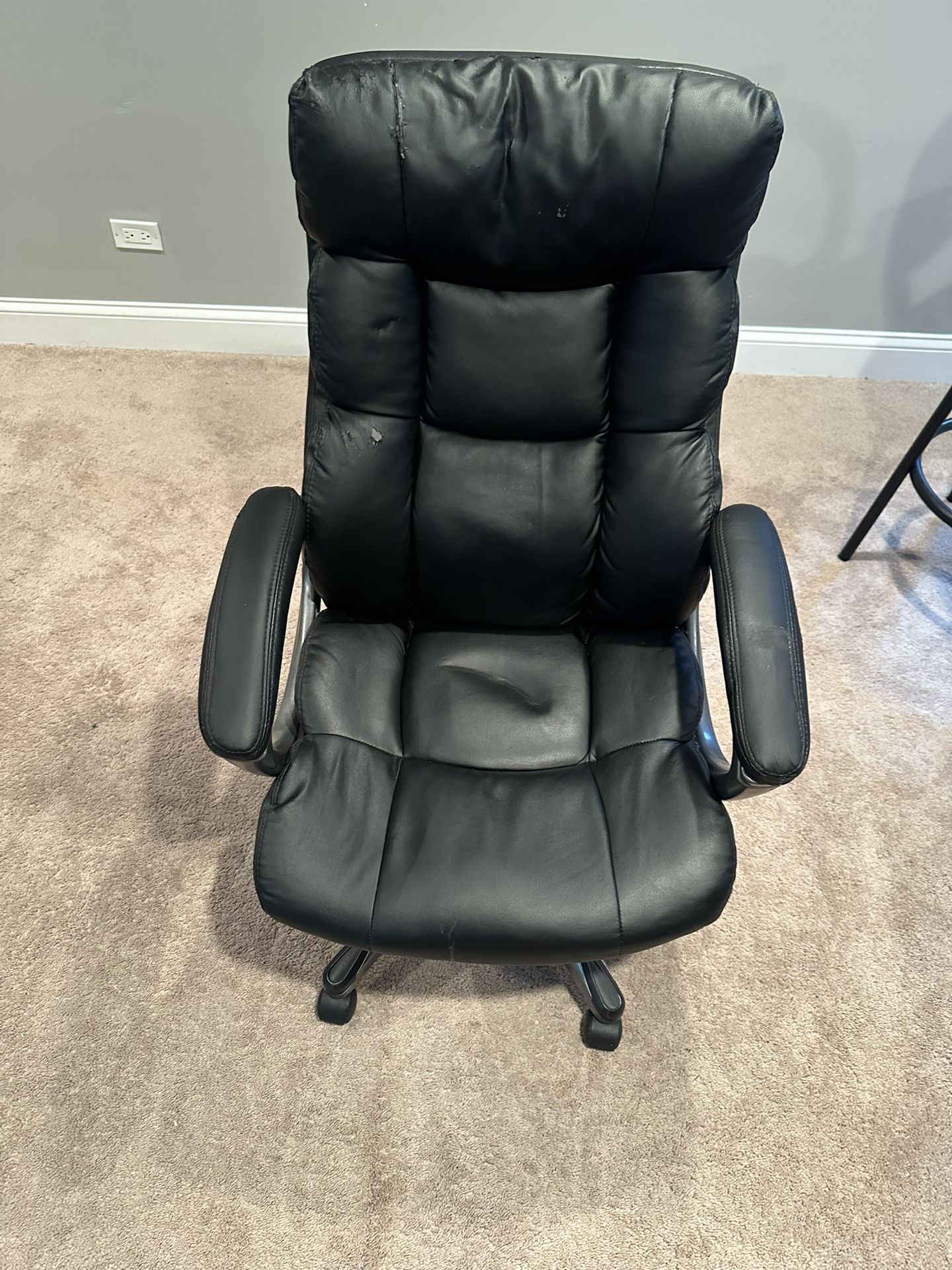 Black Office chair