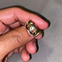 gold ring