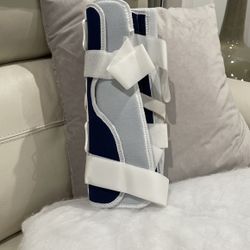 Brand New  Knee Immobilizer