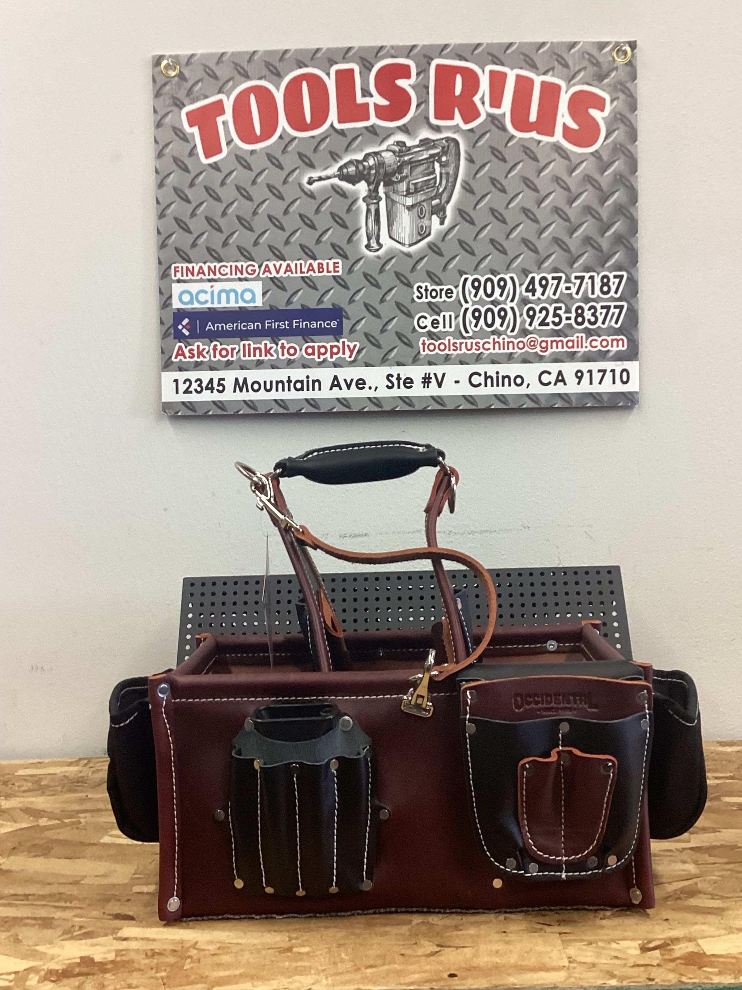 OCCIDENTAL LEATHER STRONGHOLD MASTER CARPENTER CASE**(FINANCIAMOS/WE FINANCE)**