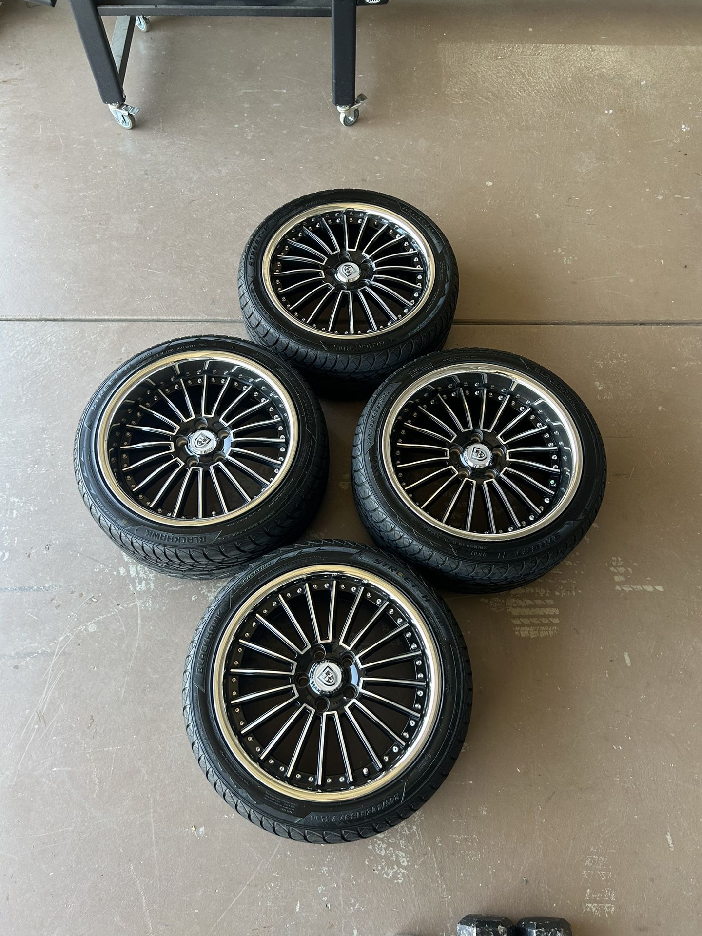 Lexani Luxury Wheels Alloy 18inch