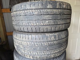 (2) 275 55 R20 tires
