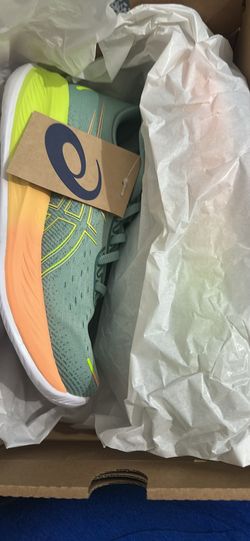 Asics cumulus shoes