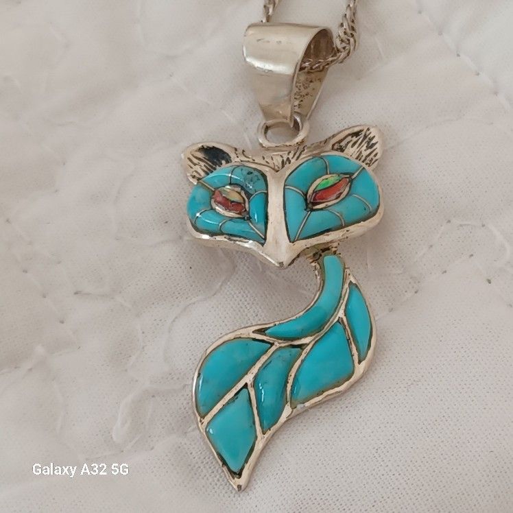 Vtg.Sterling Silver Turquoise " FOX" coral Eyes& Opal Pendant Necklace - 18 In.