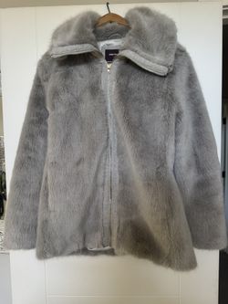 Johnston & Murphy Plush Gray Fur-Style Jacket