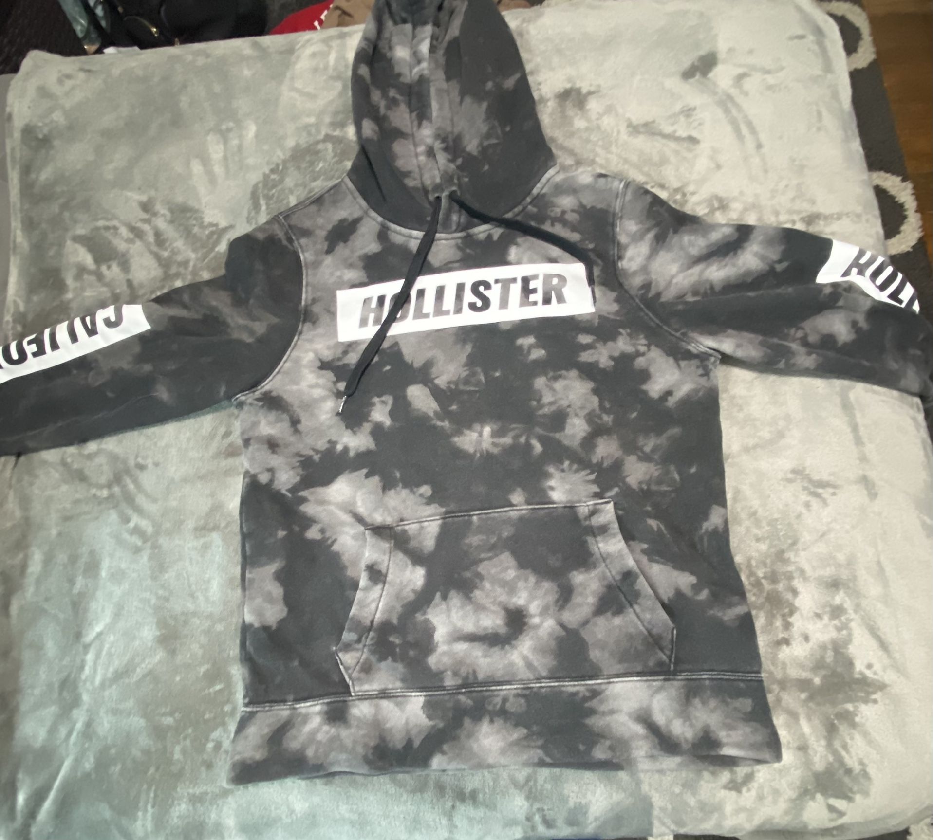 Hollister Hoodie Size S