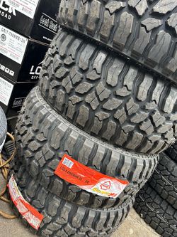 Vendo un set de llantas nuevas 33x12 50r24