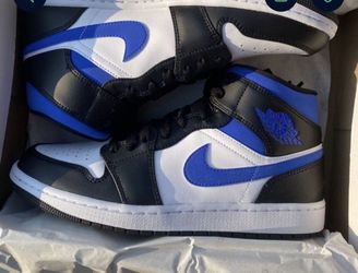 Kids Jordan Size 7