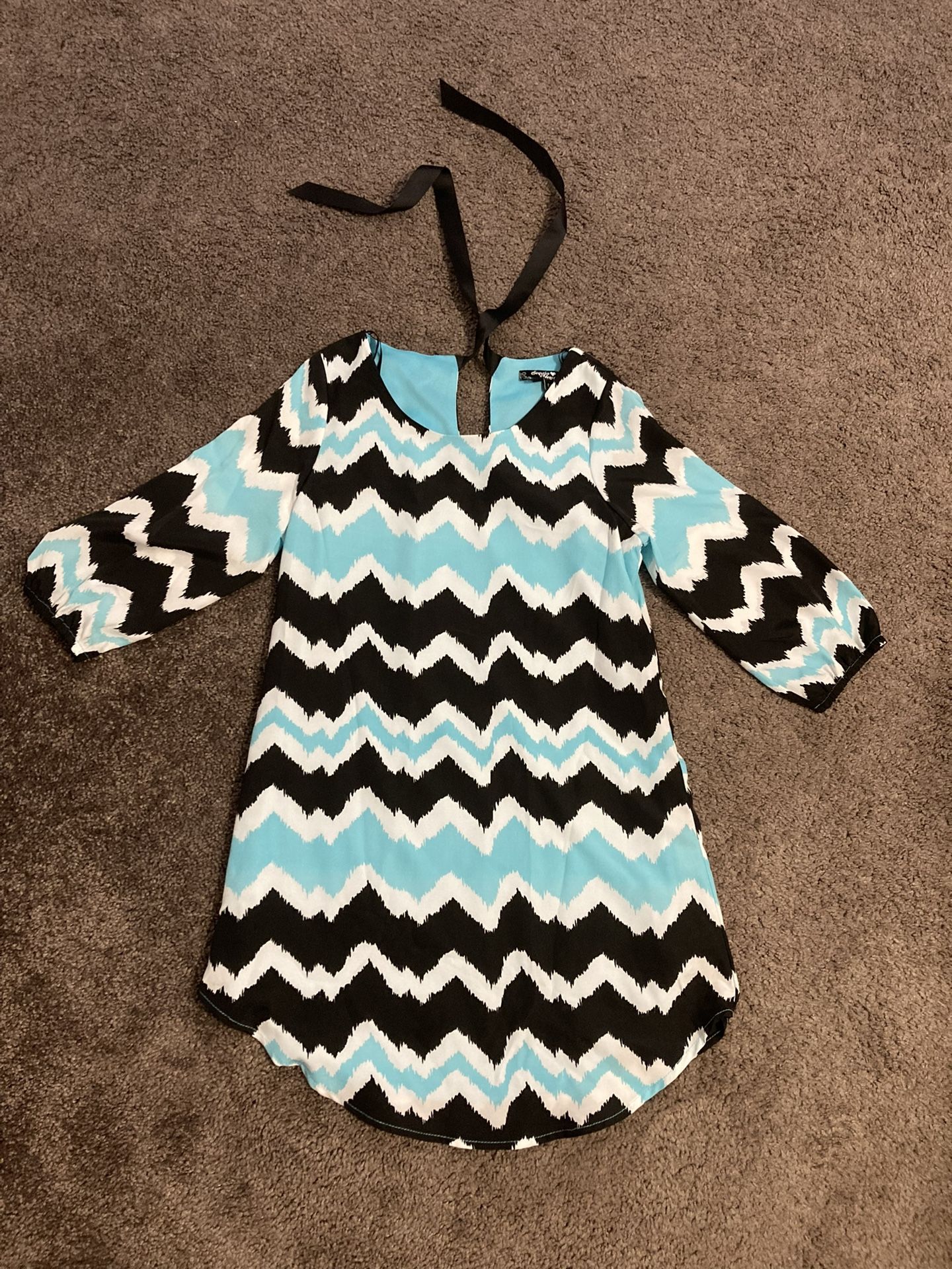 Girl's Beautiful Chevron Shirt Dress - Size 12- Like New
