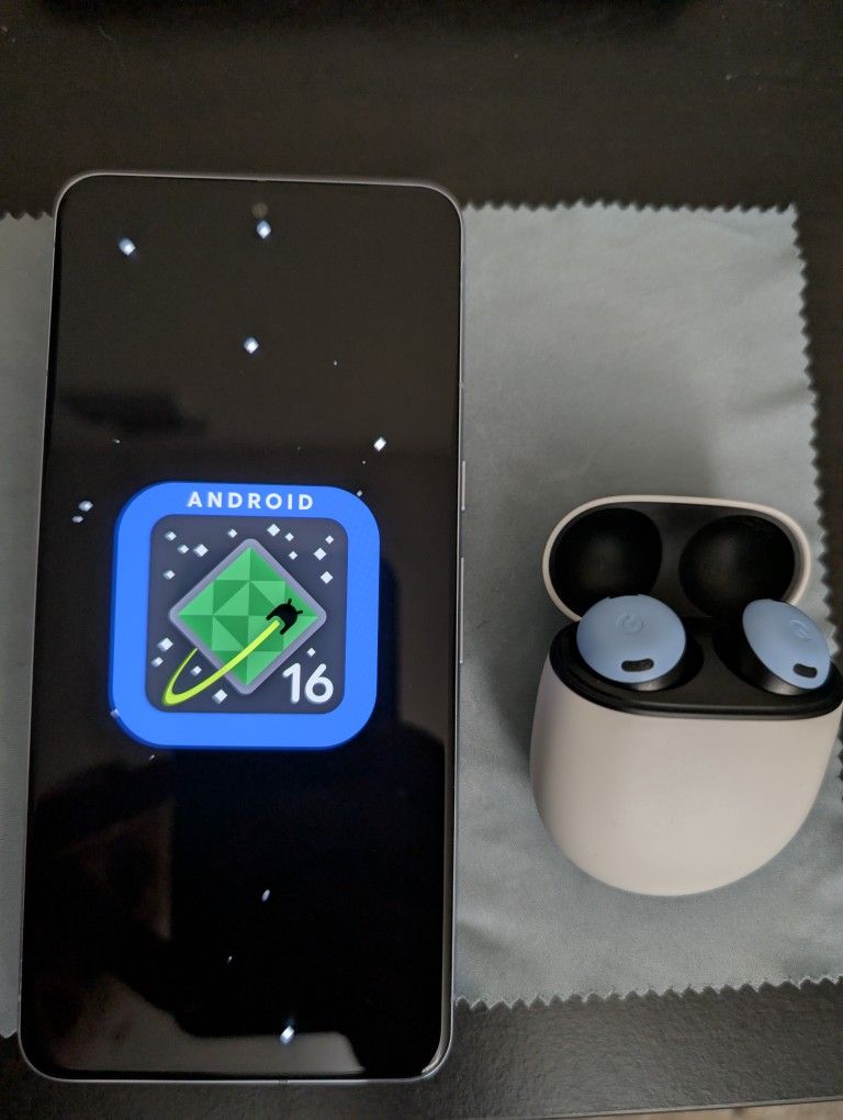 Google Pixel 8 Pro in Bay