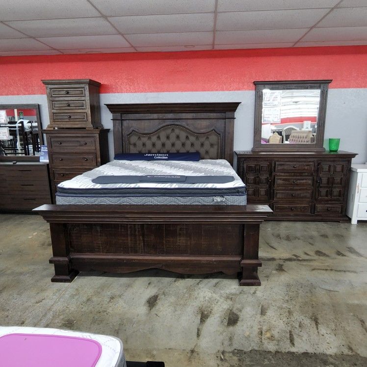 New King Solid Wood Rustic Bedroom Group Limited Quantity Hurry In Today On