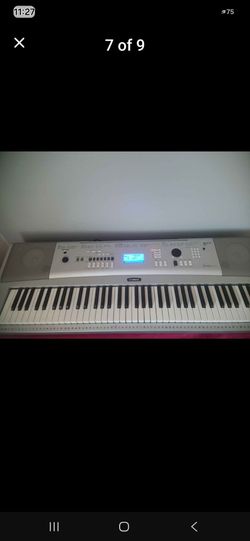 Yamaha Keyboard DGX 230