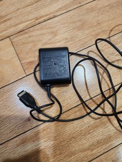 Original Nintendo DS Charger