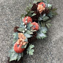 Beautiful Pumpkin Pinecone Fall Decor