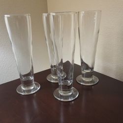4-Pack Tall Pilsner Beer Glasses — 9⅜″ Classic Barware with Slim Tapered Design

