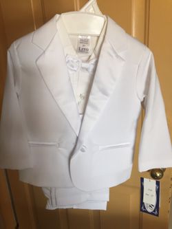 Lito boys white suite 2t