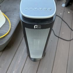 Perfect Aire 128 sq ft Electric Ceramic Tower Space Heater 5120 BTU