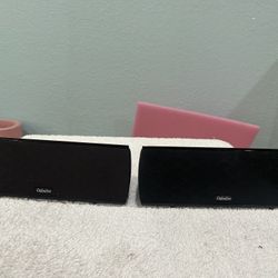 LOT OF 2 Definitive Technology ProCenter 600 speakers