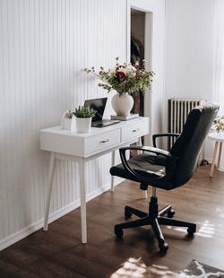 White Mid-Century Writing Desk with Drawers