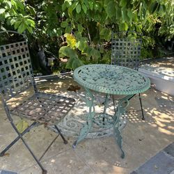 Metal Patio Table And 2 Chairs