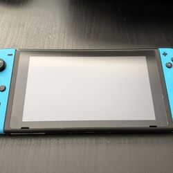 Nintendo Switch 1 Console