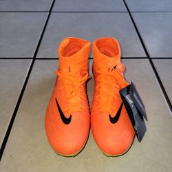 Nike Phantom Luna Elite FG Cleats 'Guava Ice' (FN8408-800) Women's Size 6 