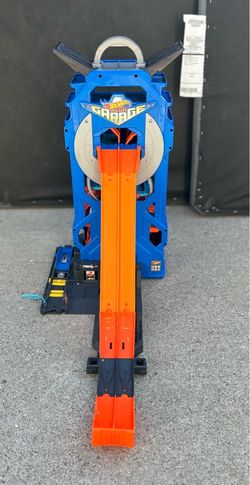 Hot Wheels 🛞 Mega Garage
