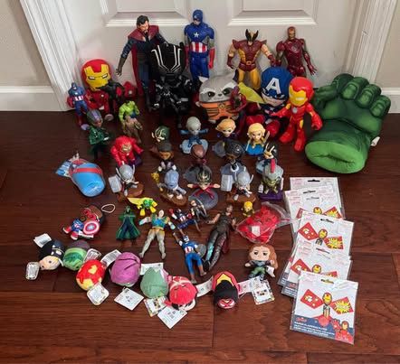 Large Marvel Lot of Plush Figures Toys etc some new $35 for All 