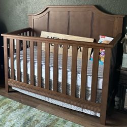 Crib And Mattress 