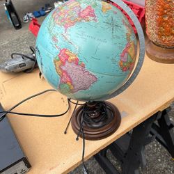 Vintage Light Up Globe