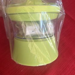 Juicer No Box But New 