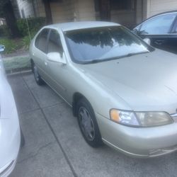 98 Altima 150k Miles NEED GONE TODAY
