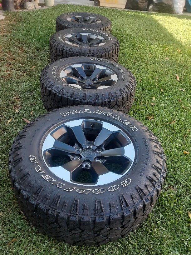 Chevy Silverado Wheels Rims And Tires 6 Lugs for Sale in Paramount, CA ...