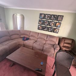 Feixian Deshun Wood Industry Sectional And Recliner 