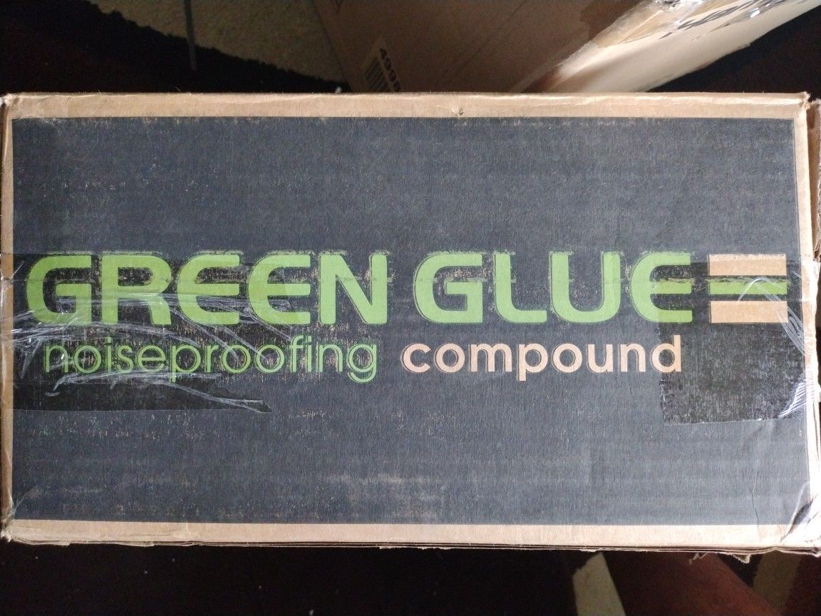 Green Glue 28 oz Noiseproofing and Damping Compound - 12 Tubes