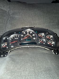 Escalade gauge cluster