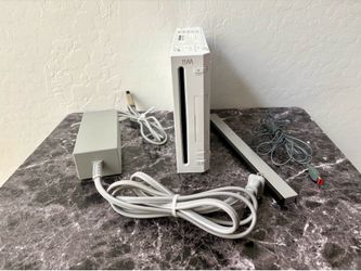 Nintendo Wii Console, White