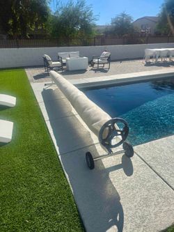 Solar pool cover & roller reel 13x32