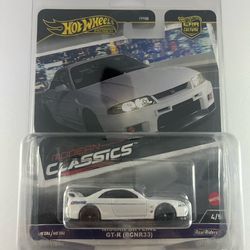 Hot Wheels Modern Classics Nissan Skyline GTR R33