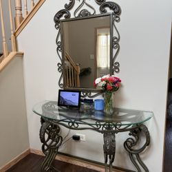 Console Table And Mirror 