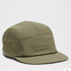 Lululemon Five Panel Hat / NEW