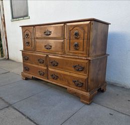 Meredith Distinctive Furniture Dresser,