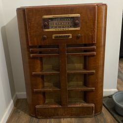 Antique Radio