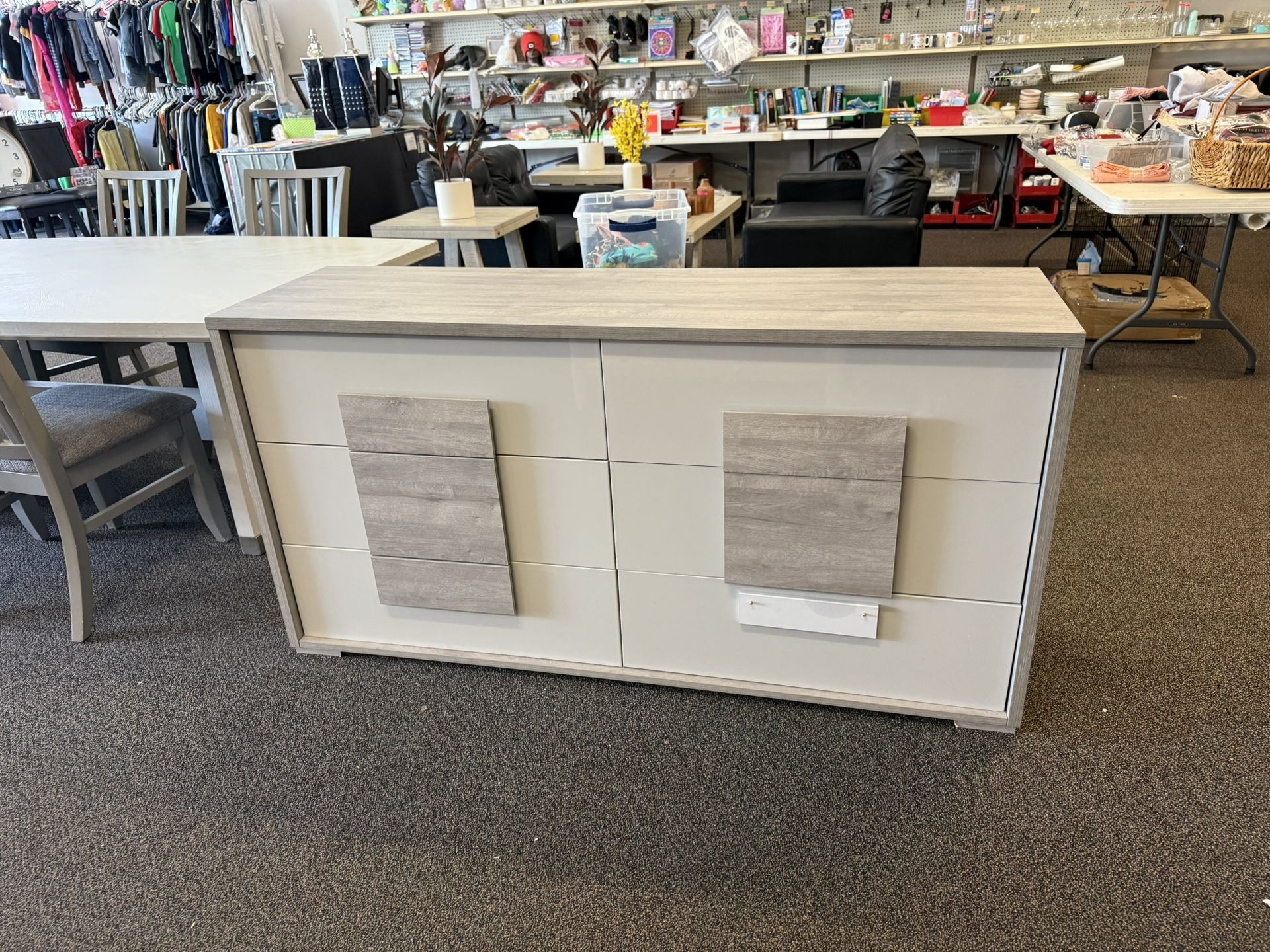 6 Drawer Dresser 