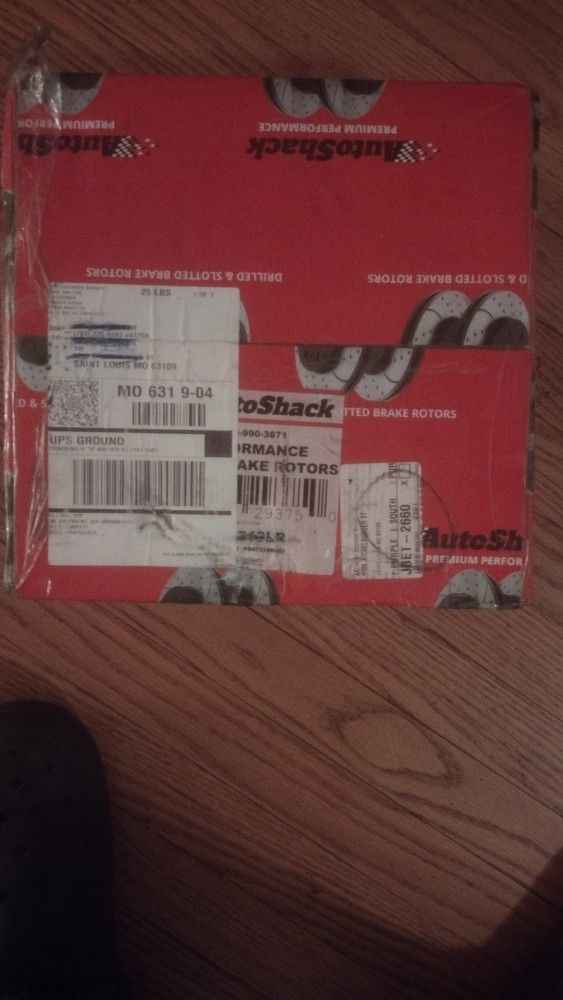 Brand New Set Of Front Brake Rotors, I Bought For My 2012 Honda CR-Z But I'm Pretty Sure They Should Fit Any Year Honda CR-Z Maybe Even Civic I Don't