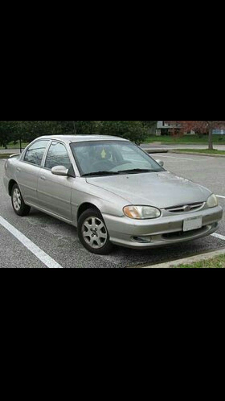 2000 Kia Sephia