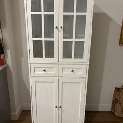 Kitchen Pantry