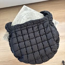 Street level Quilted Black Puffer Crossbody Bag