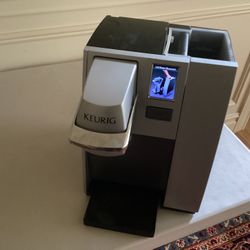 Commercial Kuerig Coffee Machine 